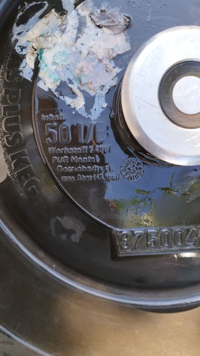 Vând butoi bere 50L, produs rar