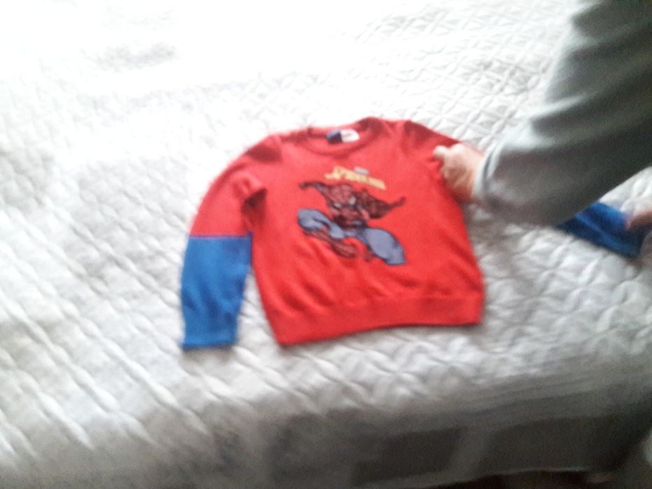 Детски дрехи - яке, суичър, дънки, пуловер