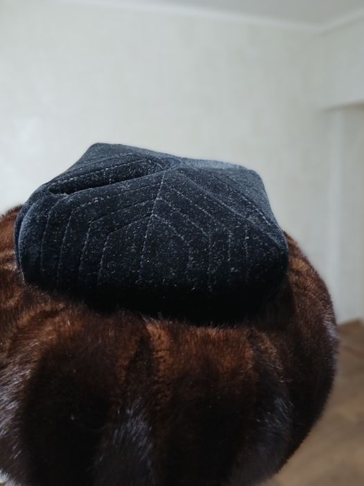 Ұлттық бас киім.Құндыз бөрік.