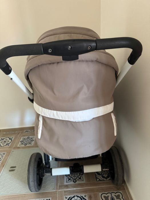 Комбинирана бебешка количка 2 в 1