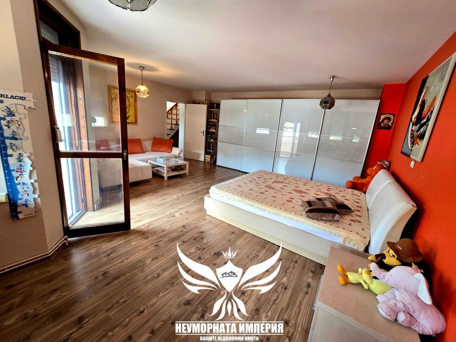 Продава се Къща в Асеновград - 390 кв.м за 1154 €/кв.м - Снимка #9