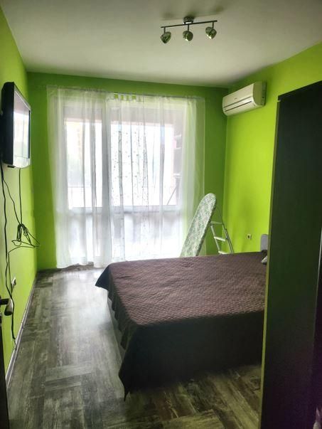 Дава се под наем Многостаен апартамент в Пловдив, Тракия - 150 кв.м за 918 € - Снимка #2