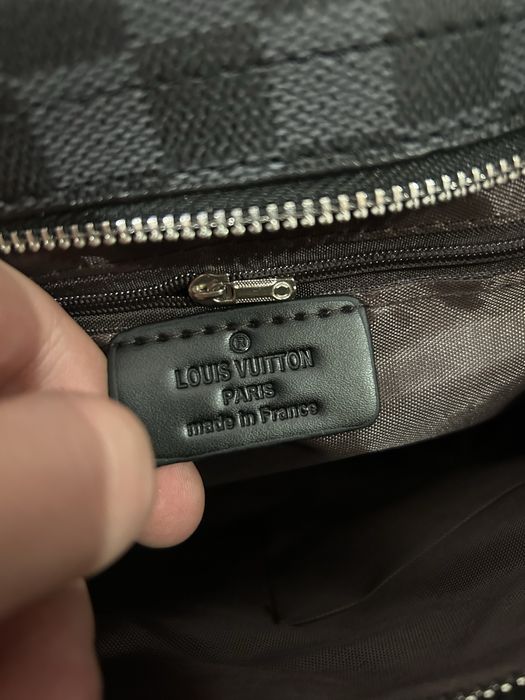 Мъжка чанта LV Louis Vuitton