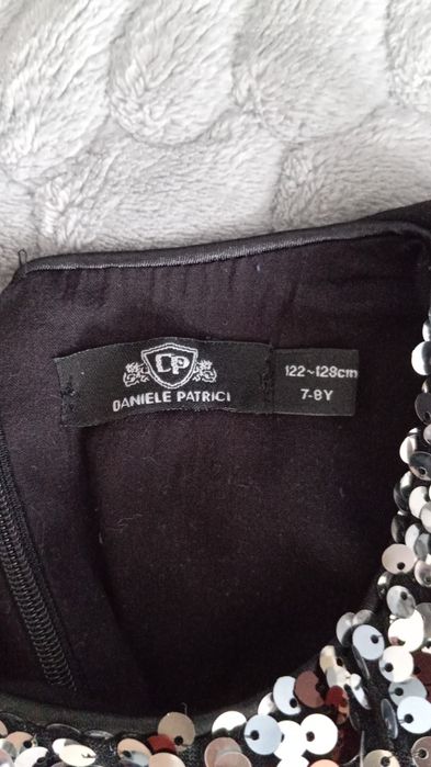 Продам платье вечернее детское с пайетками