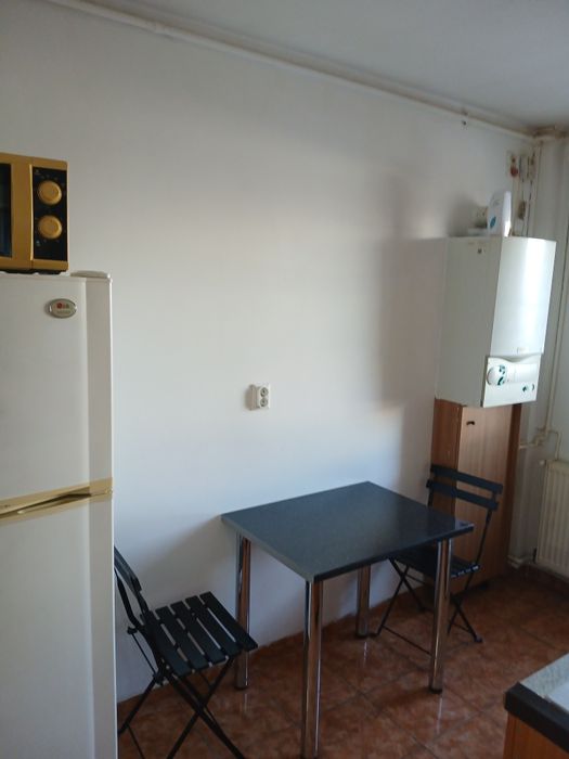 2 camere circular Platza Drumul Taberei