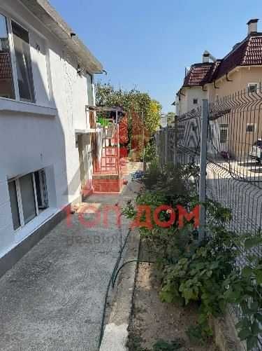 Дава се под наем Етаж от къща в Варна, м-т Св. Никола - 80 кв.м за 637.5 € - Снимка #12