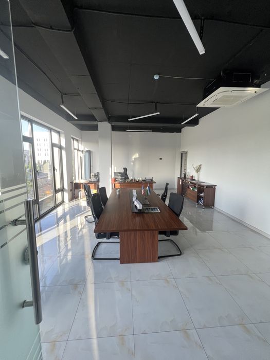 Аренда 450 м2 под офис в Мирзо-Улугбекский районе