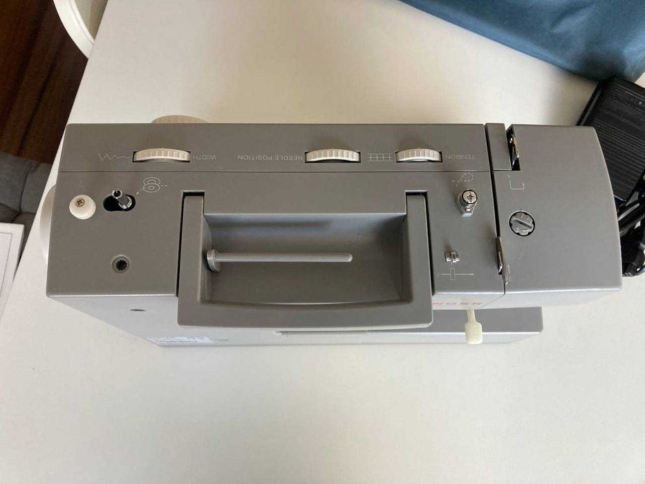 Шевна машина Singer Heavy Duty 4432