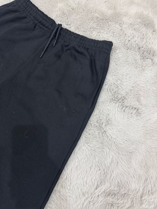 Мъжко долнище GYMSHARK . Размер M/L