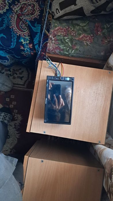 Продам магнитофон срочно