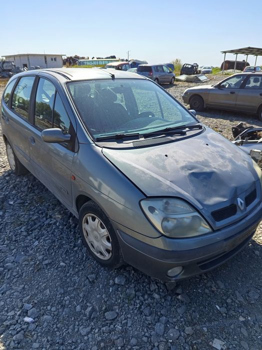 Рено Меган 1.6 108 кс 2002г на Части