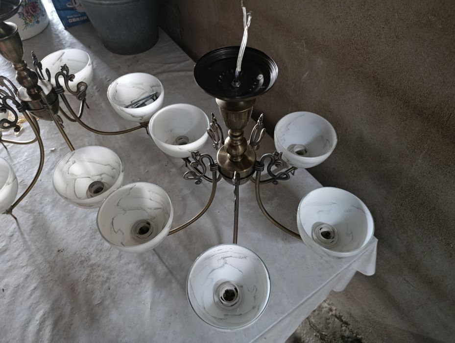 Люстра сатылады бу