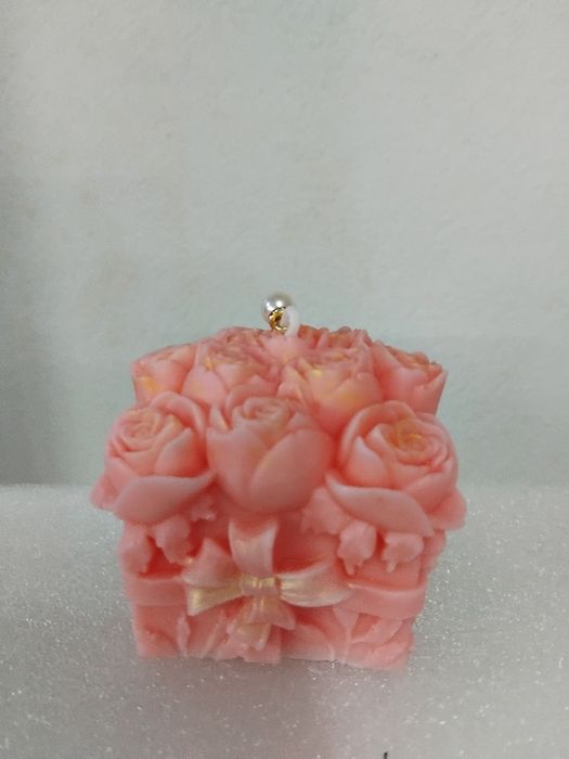 Ръчно изработени декоративни свещи за подарък и украса дом!!