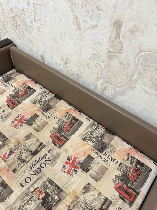 Продам хороший диван