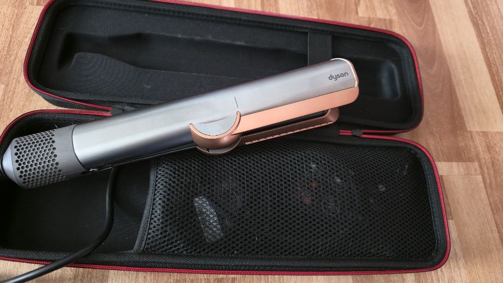 Dyson Airstrait stare impecabila