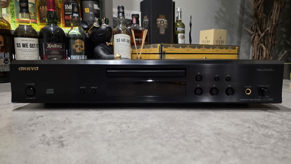 Onkyo DX-7355 – аудиофилски CD плеър, отличен звук и стабилен транспор