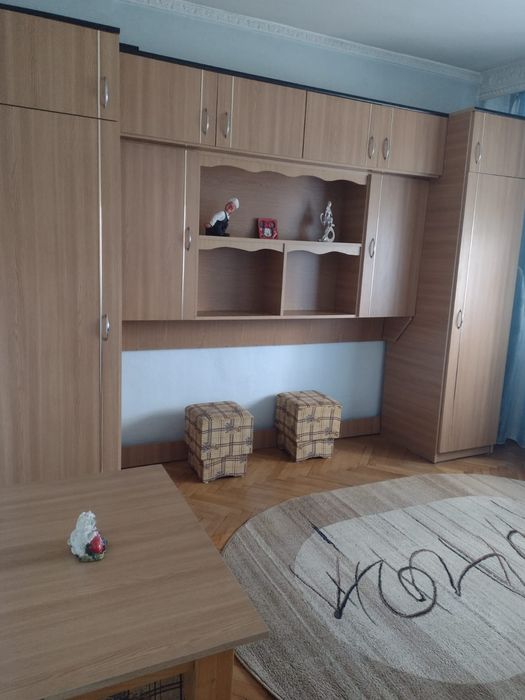 Apartament cu 2 camere de închiriat