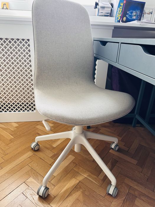 Scaun conferinta IKEA alb bej