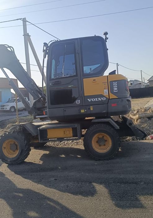 Услуги Мини-экскаватор Volvo EW60E