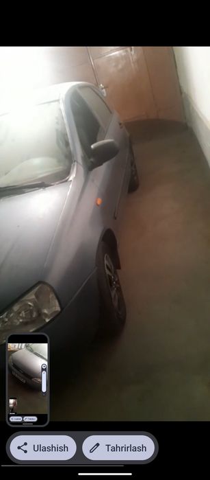 Lada Kalena moshinasi sotiladi