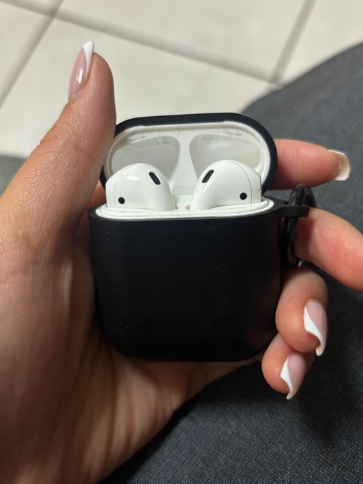 Apple AirPods 2 белые