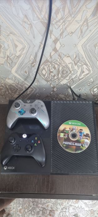 Xbox one 500 ГБ в