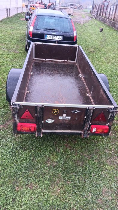 Remorcă auto 750 kg