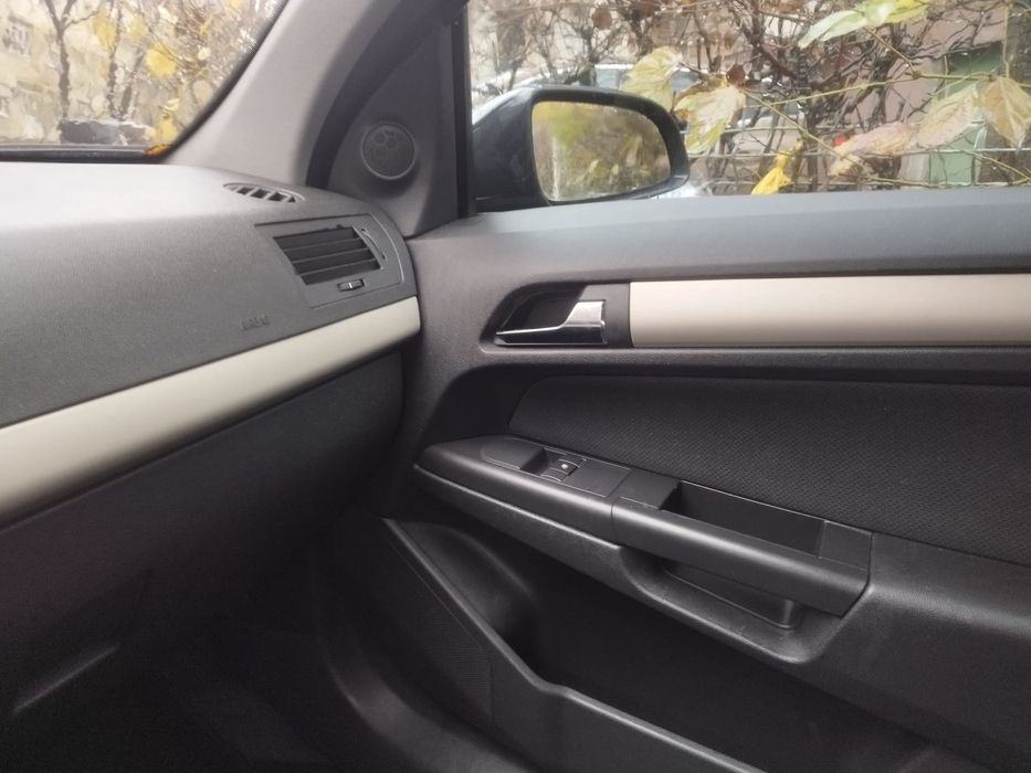 Vand urgent  Opel Astra H 2007