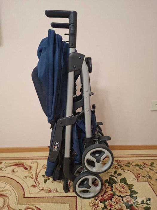 Детская коляска Chicco