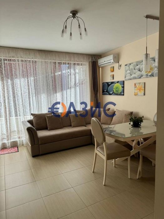 Апартамент с 2 спални в комплекс "Рич", Несебър, България, 98.3 кв. м.