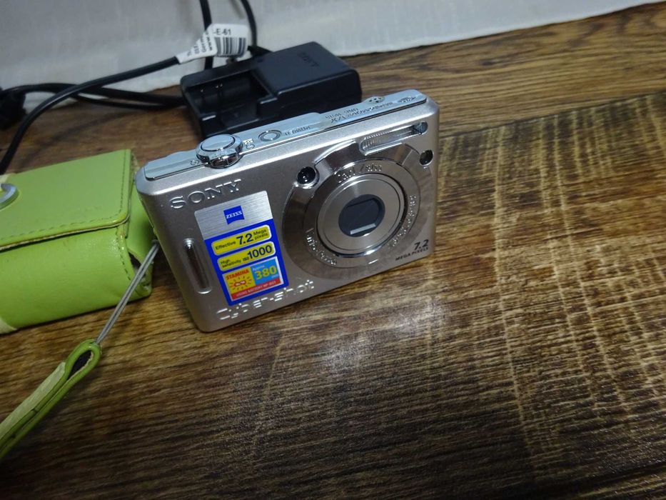 Aparat foto digital retro SONY DSC-W35