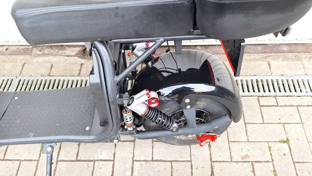 Vând Scuter electric Chopper Harley