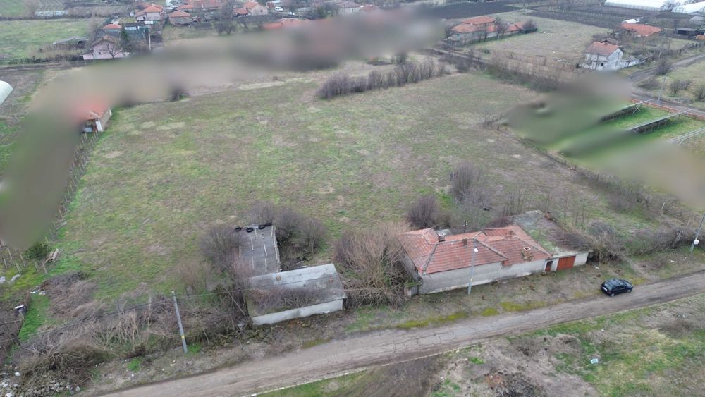 Къща с двор 8дка с. Загорци общ. Нова Загора