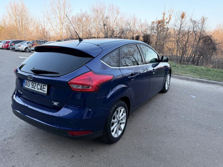 Vând Ford Focus 2015