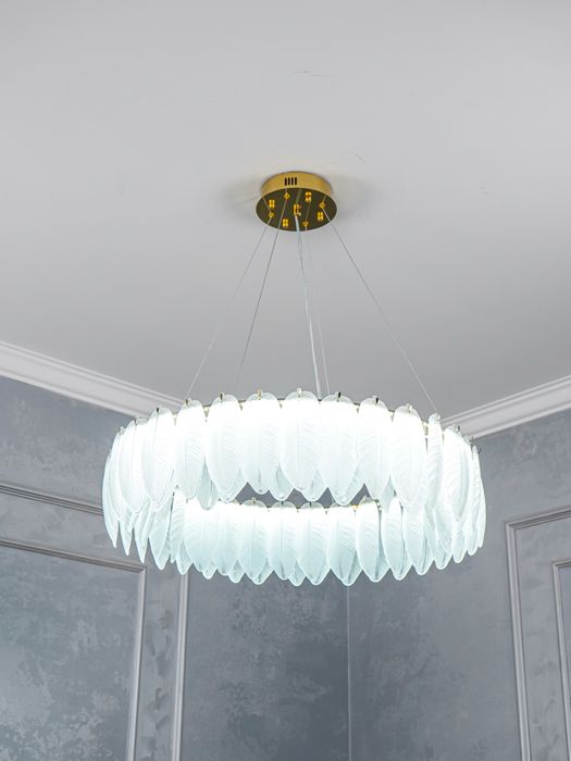 Люстра в стиле неоклассика