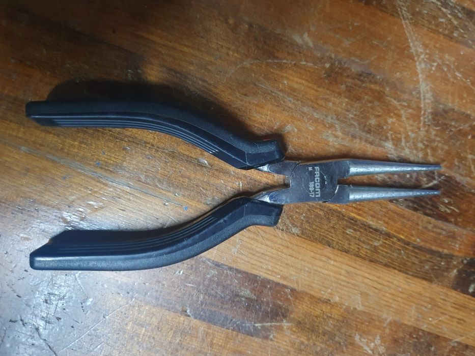 Facom комплект клещи