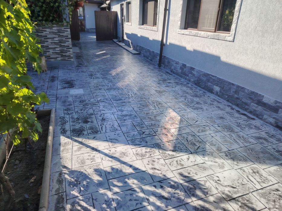 Beton amprentat și vertical