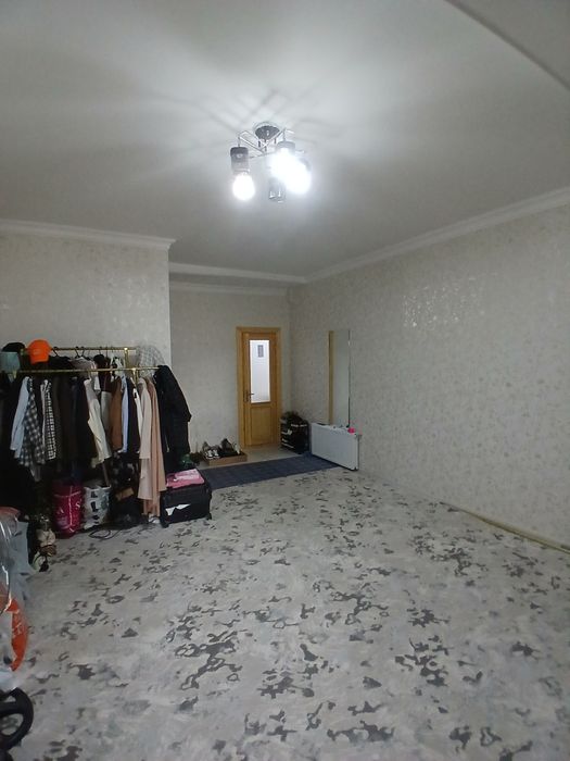 Срочно 3 хонали квартира сотилади!!!