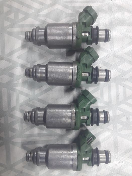 Форсунки от Рав4 3sfe