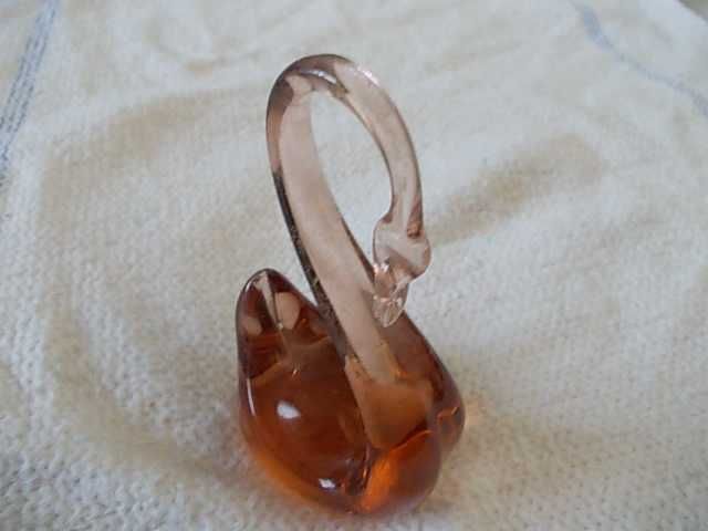 Стар стъклен Лебед