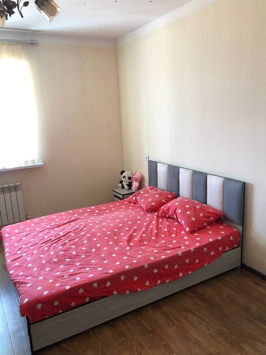 Tosh vil Yangiyoʻl shahrida oʻzimga tegishli yangi qurilgan kvartira..