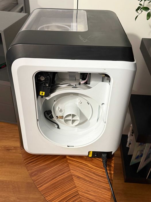 Imprimanta 3D Flashforge Adventurer 3