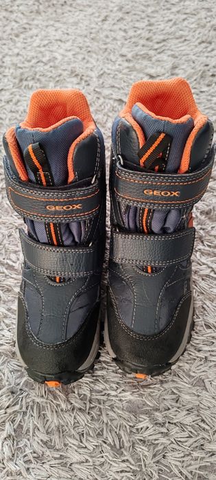 Vând cizme copii geox 28