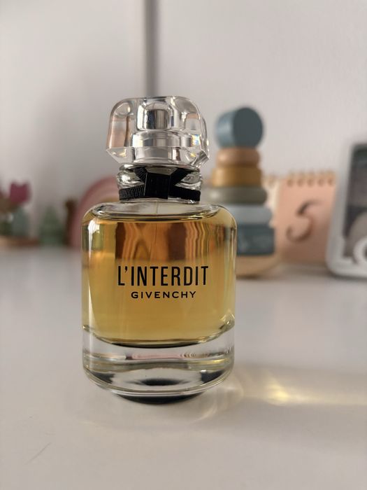 Apa de parfum givenchy l interdit