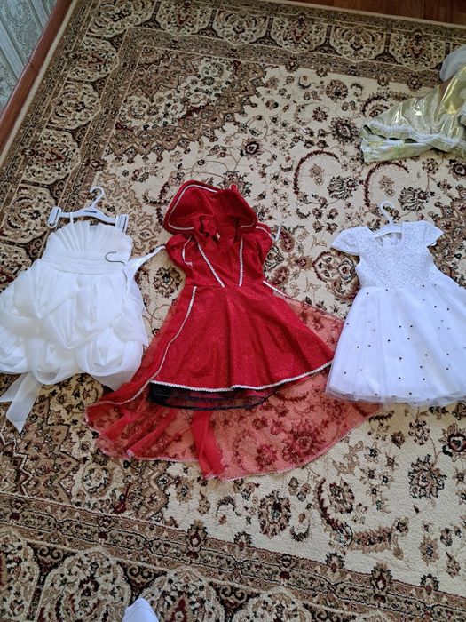 Платье для девочек новый год