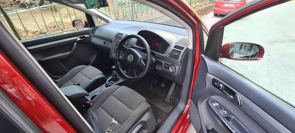 Фолксваген Тоаран 2,0 ТДИ 140 к.с