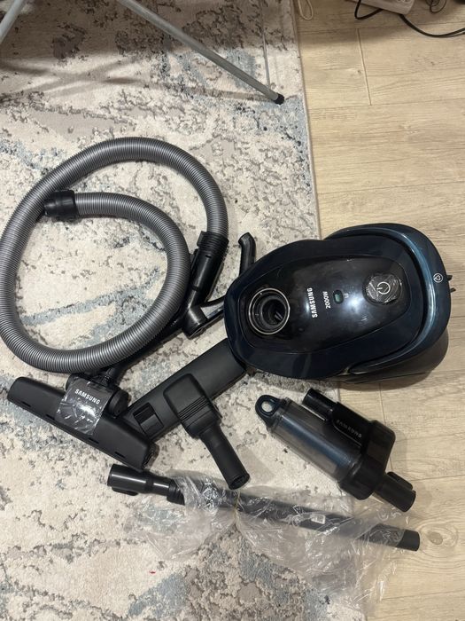 Продам пылесос самсунг