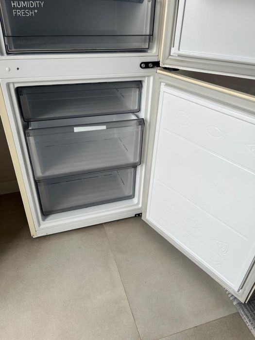 Холодильник Samsung б/у