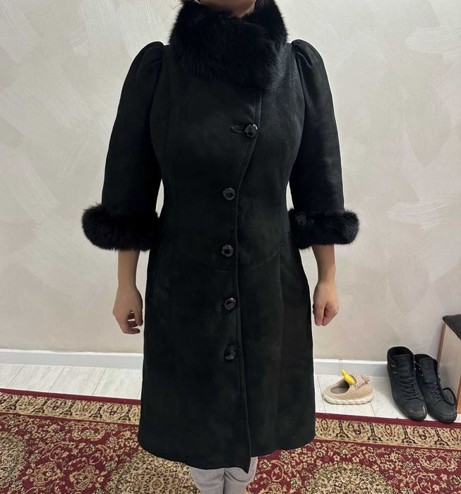 Продаю натуральную дубленку