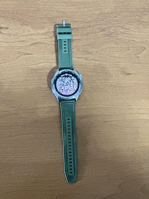 Huawei watch sotiladi